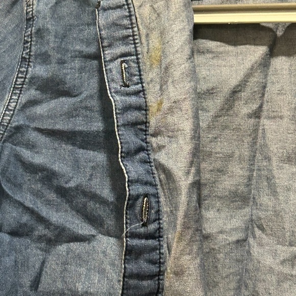 🛍️6/$25! Cropped “denim” wrap top - Picture 6 of 7